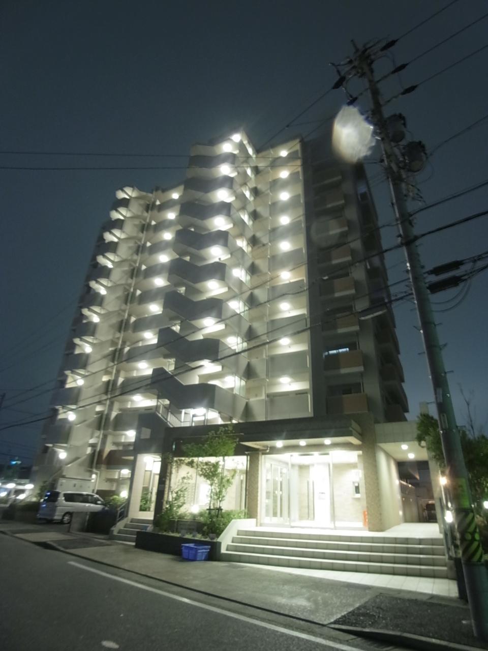 Local appearance photo. Local (12 May 2013) Shooting