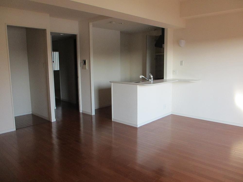 Living. Indoor (12 May 2013) Shooting