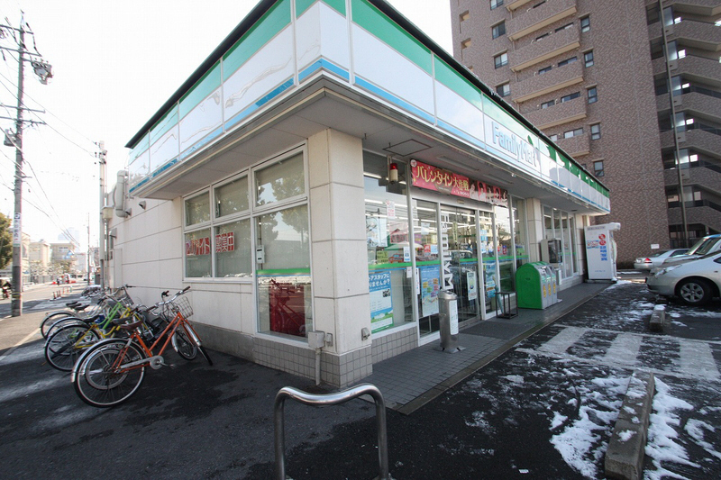 Convenience store. FamilyMart Meisei-chome store up (convenience store) 250m