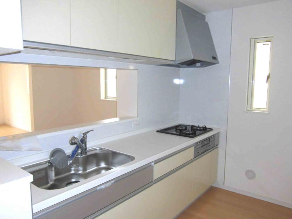 Same specifications photo (kitchen). System kitchen (Same seller construction cases)