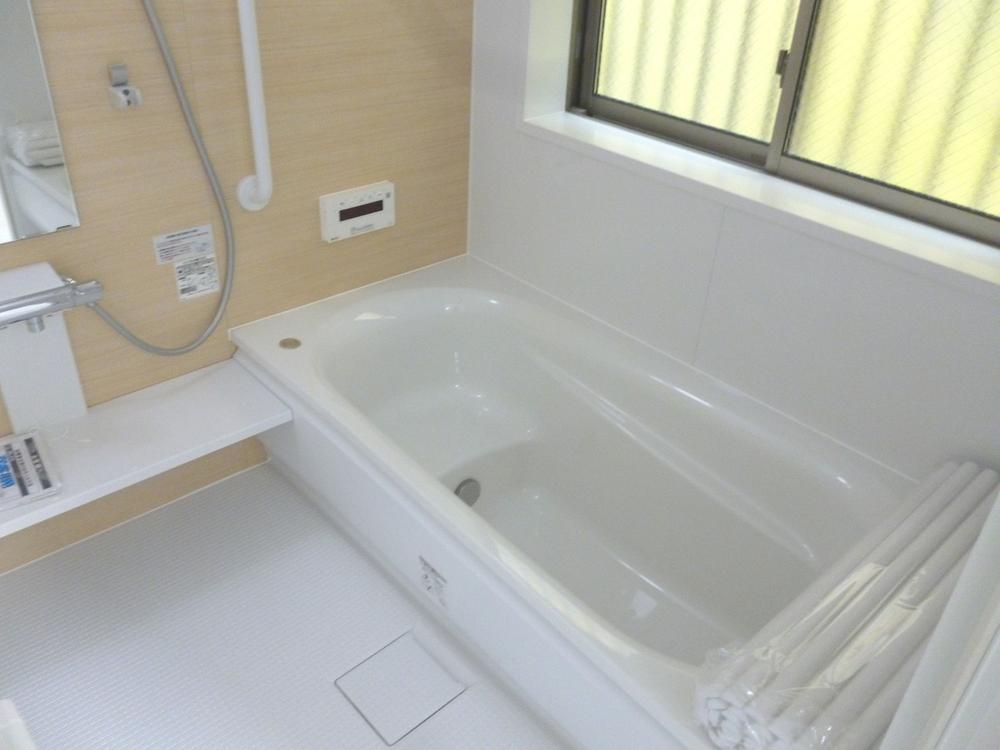 Bathroom. Bathroom 1 tsubo or more!