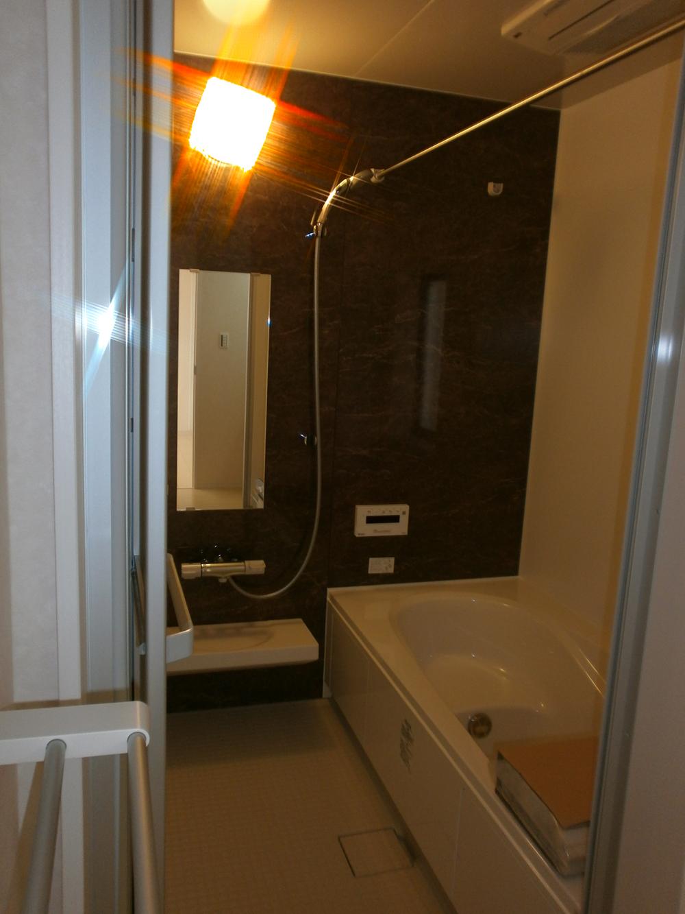 Bathroom. Indoor (September 2013) Shooting