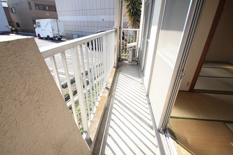 Balcony. Laundry is easy to dry because the sun is good. 