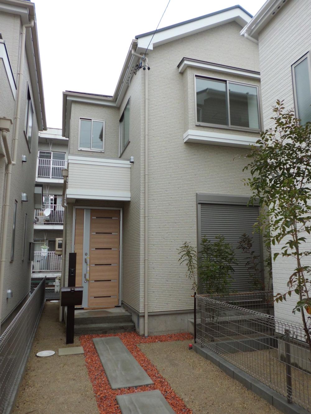 Local appearance photo. 12 / 19 local Completion