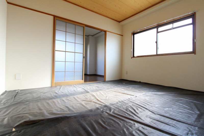 Other room space. Japanese-style room is calm.