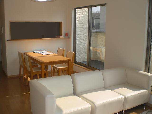 Living. Interior North Building