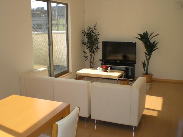 Living. Interior North Building