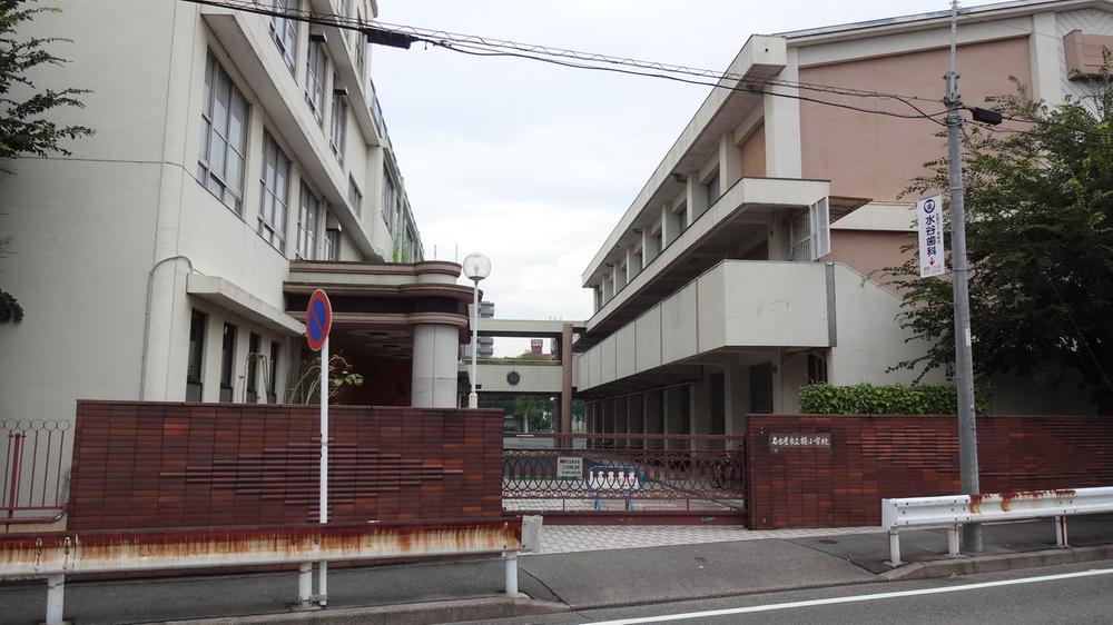 Primary school. 616m to Nagoya City Enoki Elementary School