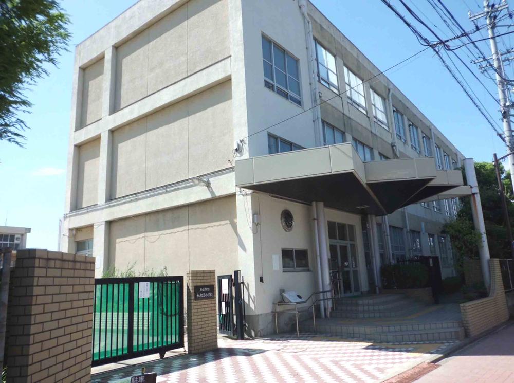 Primary school. 601m to Nagoya Municipal Biwajima Elementary School