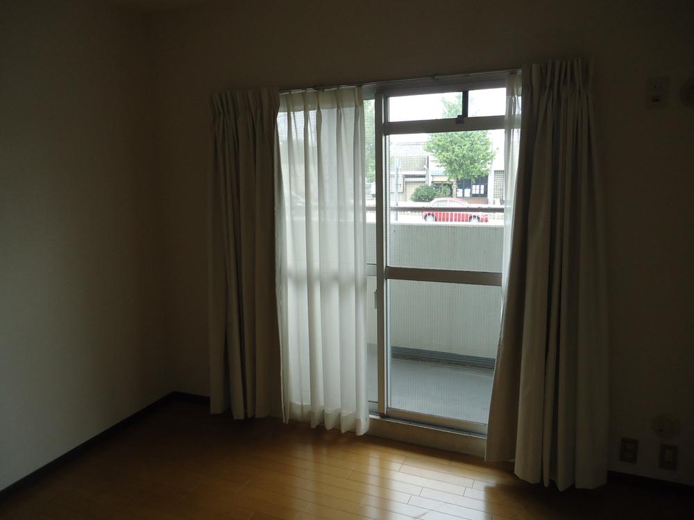 Living. Indoor (10 May 2013) Shooting