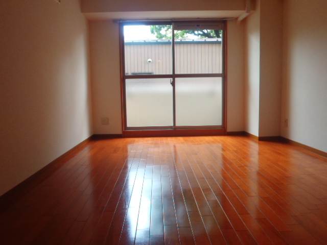 Living and room. Western-style room