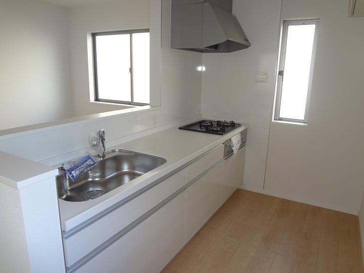 Kitchen. With storage rich system kitchen water purification function.