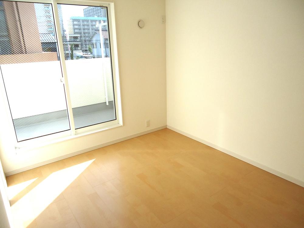 Non-living room. 2 Kainushi bedroom facing south