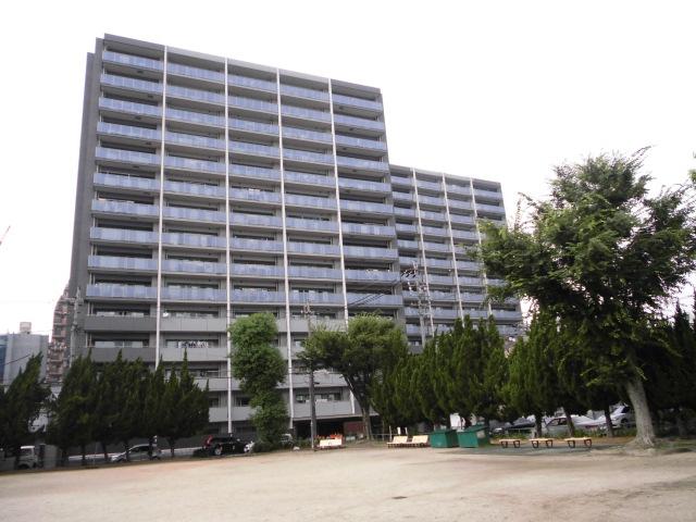 Local appearance photo. Appearance is a photograph that was taken from the north side. (10 May 2011) Shooting