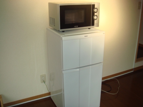 Other Equipment. microwave ・ refrigerator