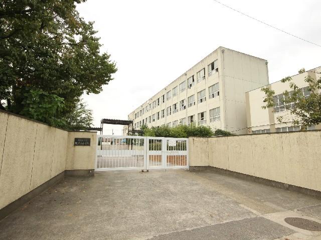 Primary school. Nagoya Municipal Hira to Nishi Elementary School 1066m
