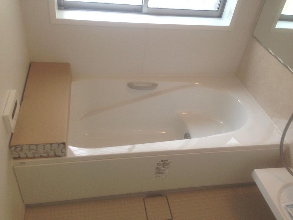 Bathroom. With bathroom ventilation gas dryer!