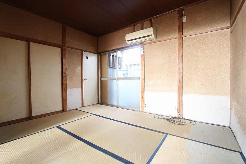 Living and room. Relaxing Japanese-style room