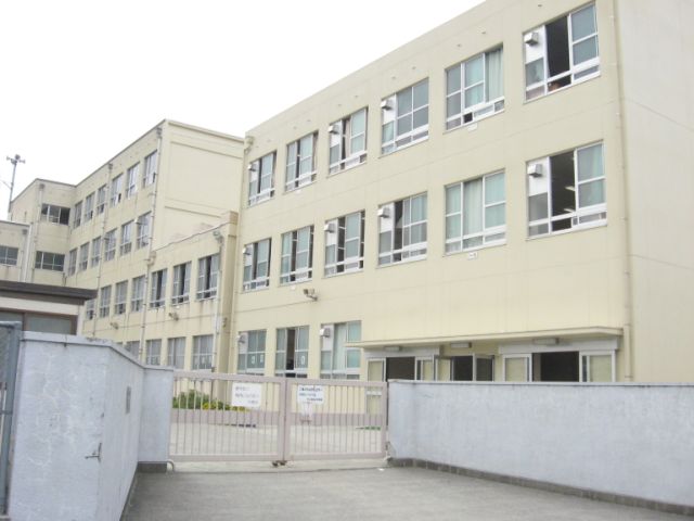 Primary school. Municipal Nakaotai 200m up to elementary school (elementary school)