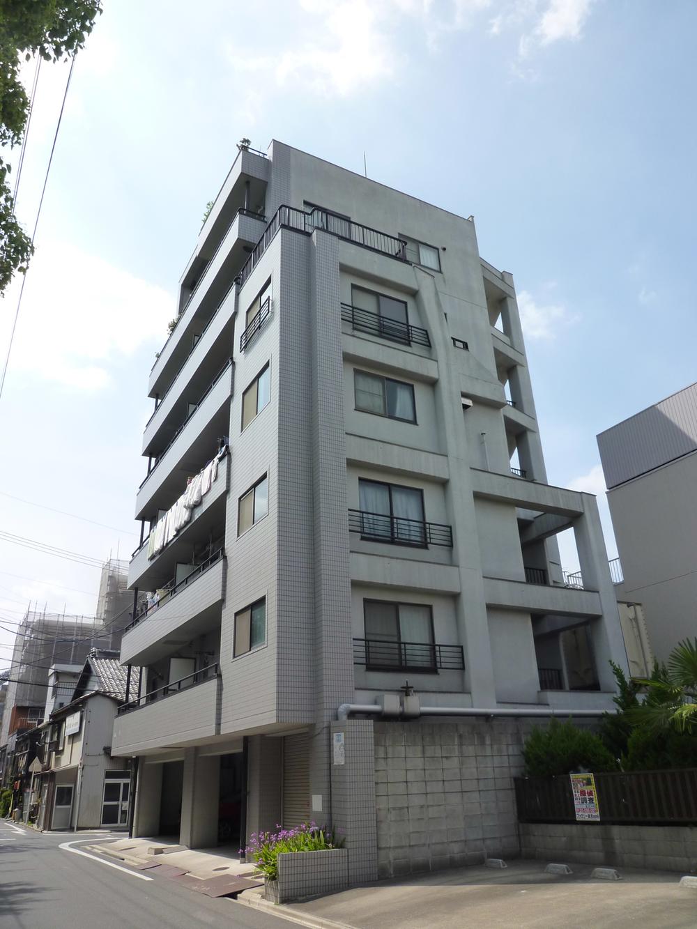 Local appearance photo. Local (May 2013) Shooting