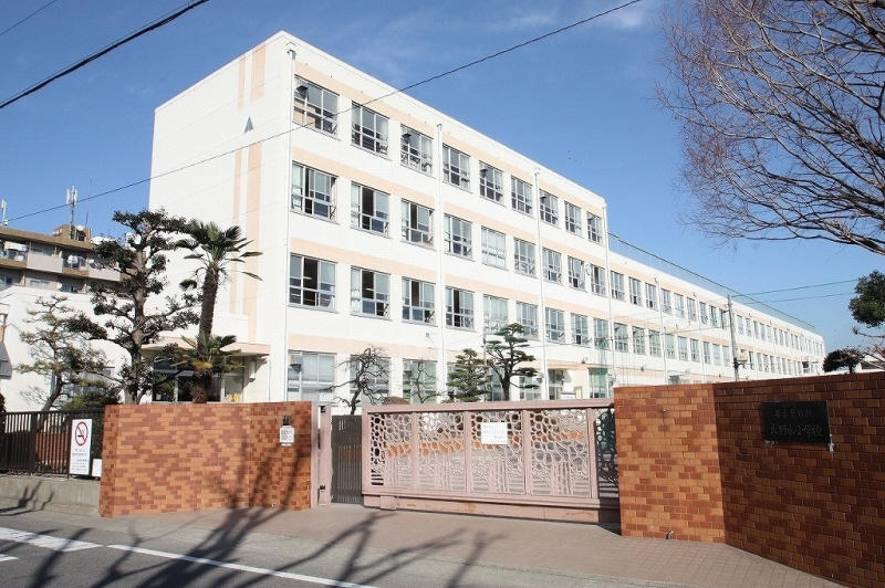 Primary school. Onoki up to elementary school (elementary school) 919m