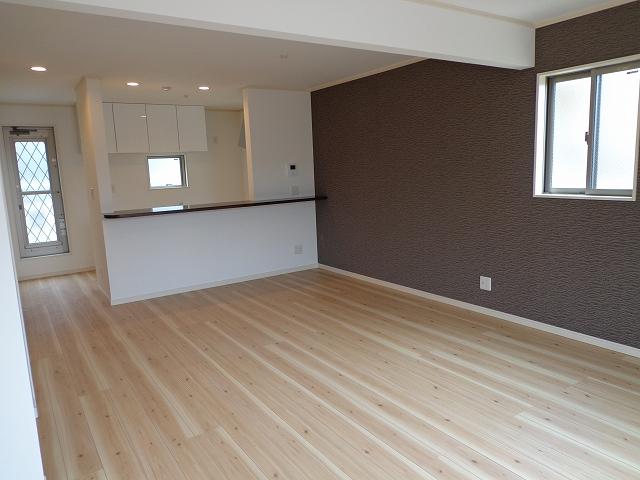 Living.  ※ Our construction cases Spacious living room