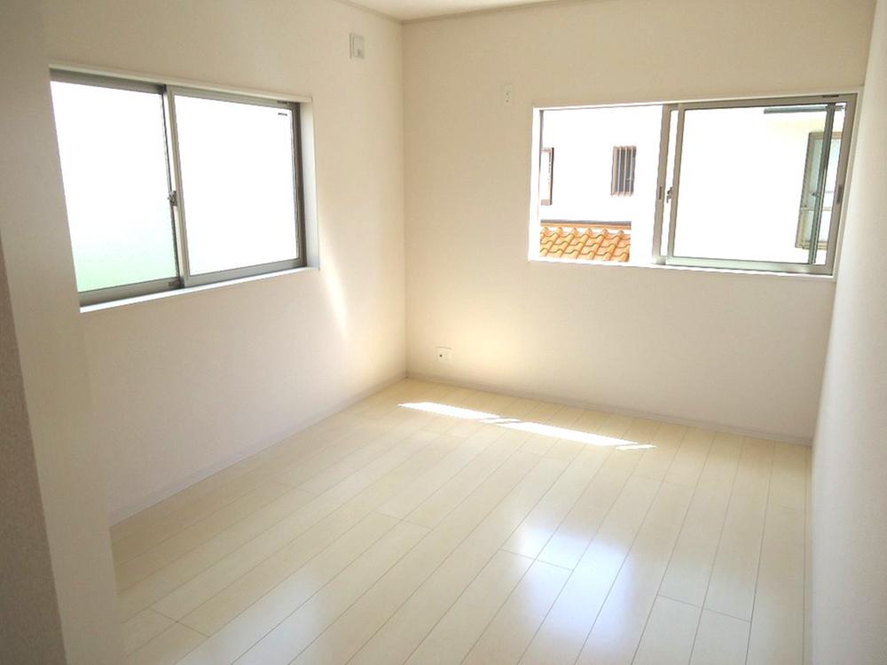 Other introspection. Room (August 2013) Shooting