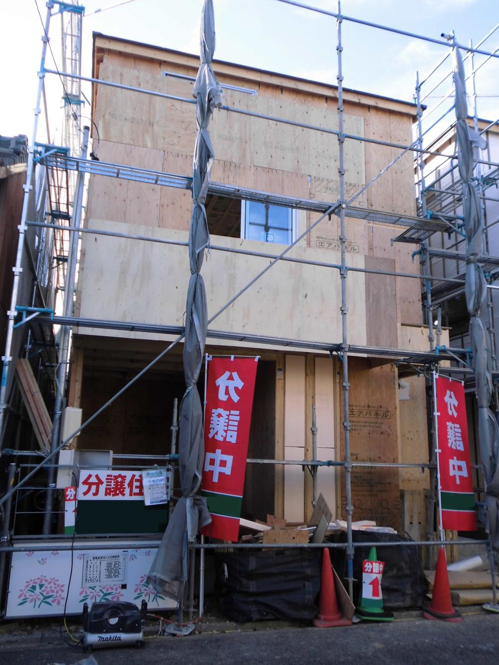 Local appearance photo. Building 2 (November 2013) Shooting