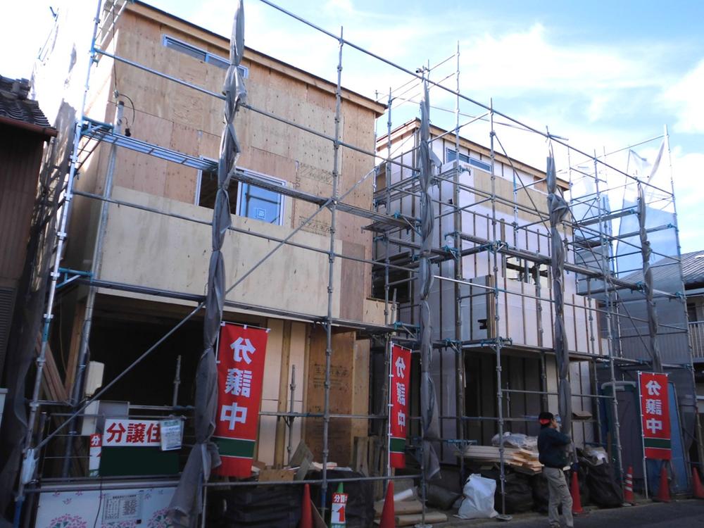 Local appearance photo. Set (11 May 2013) Shooting