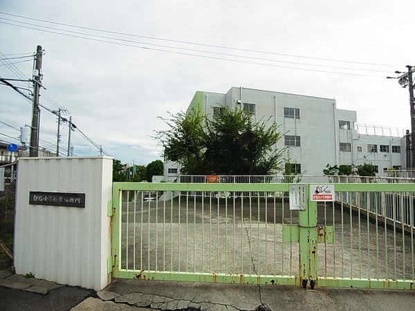 Primary school. 477m to Nagoya Municipal Ikatsu elementary school (elementary school)