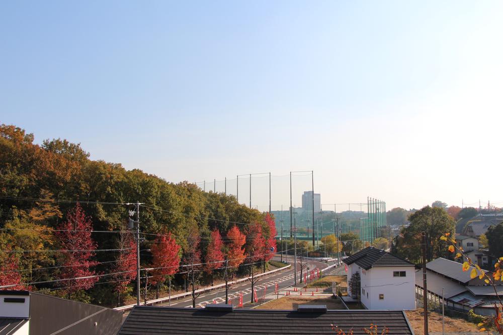 View photos from the dwelling unit. View from the rooms it is possible to feel the four seasons.