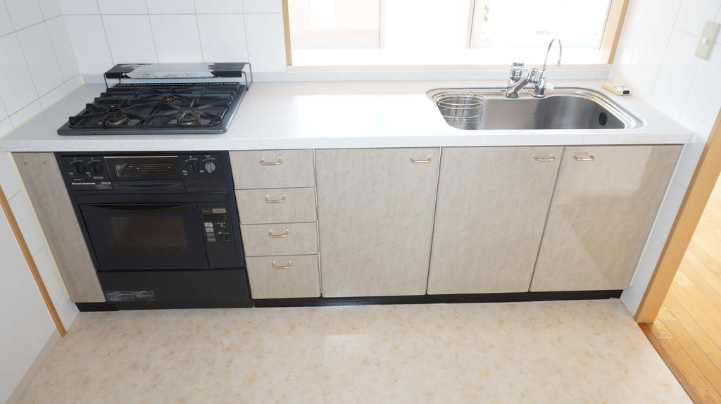 Kitchen. System kitchen