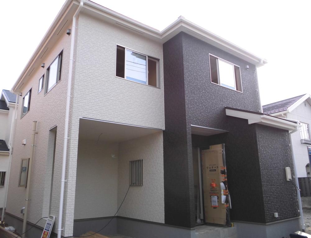 Local appearance photo. 1 Building (November 2013) Shooting