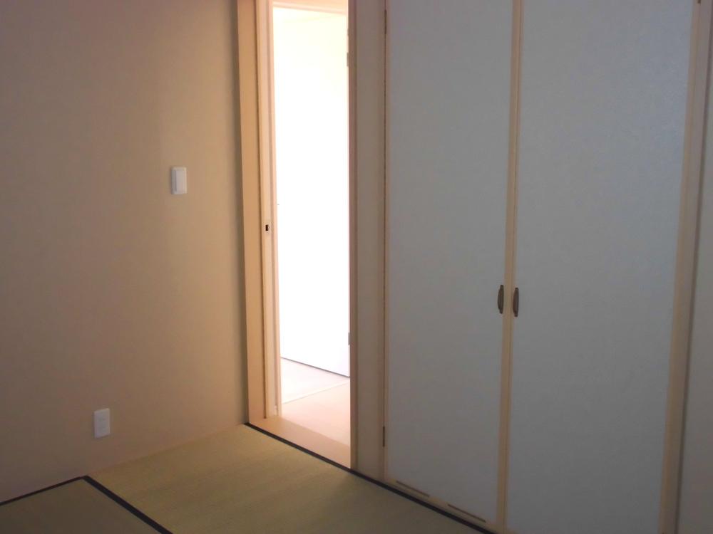 Non-living room. 1 Building (November 2013) Shooting