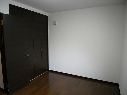 Non-living room. Western-style 1