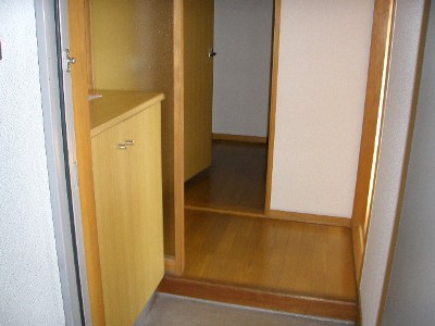 Entrance. Cupboard