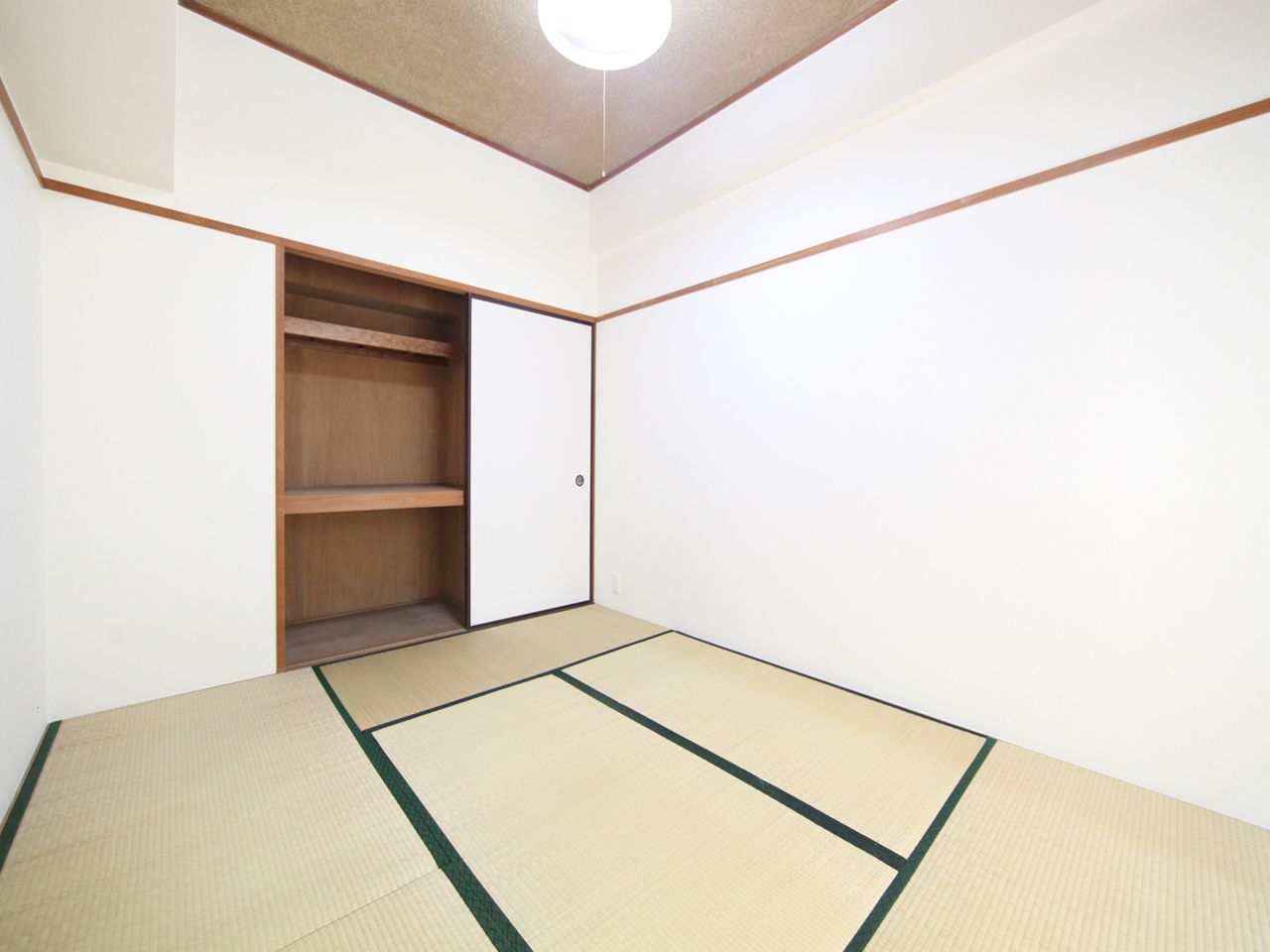 Other room space. Japanese-style room 6 quires Closet (storage rich have)