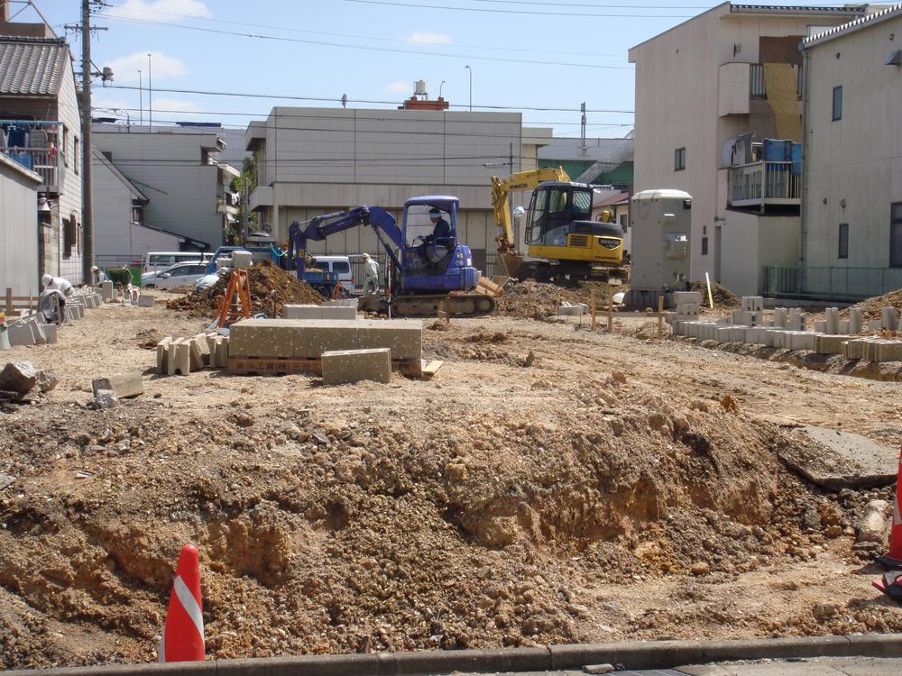 Local appearance photo. It was the start of construction. Local (April 2013) Shooting
