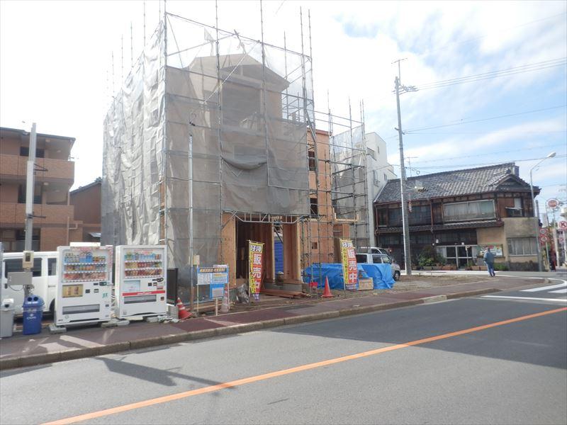 Local photos, including front road