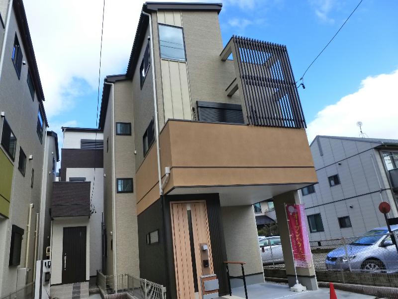 Local appearance photo. 12 / 10 local shooting