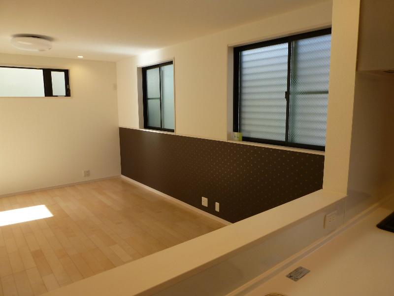 Living. 12 / 10 local shooting