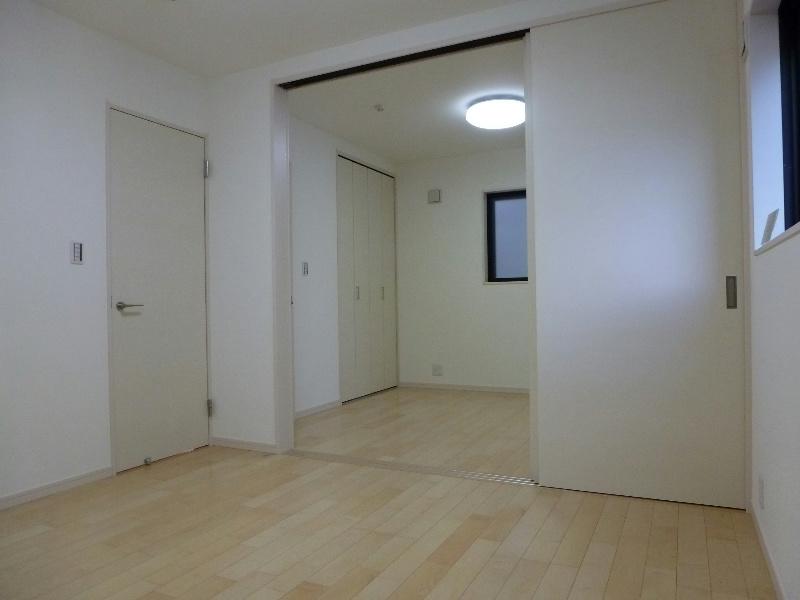 Non-living room. 12 / 10 local shooting