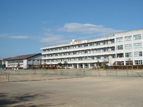 Junior high school. 524m to Nagoya City Tachikawa name Junior High School branch school (junior high school)