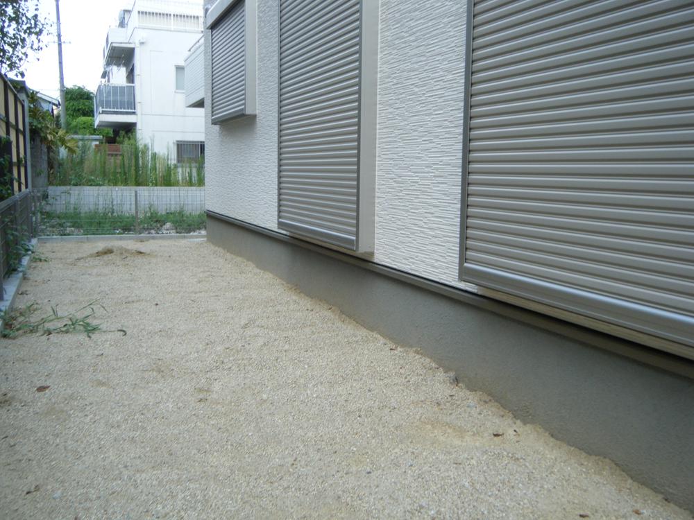 Garden. Building 2 garden