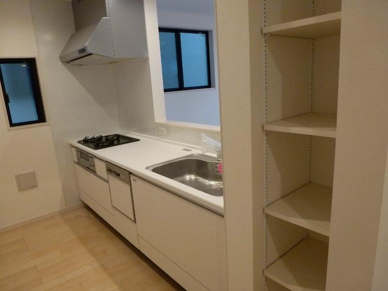 Kitchen. 12 / 10 local shooting