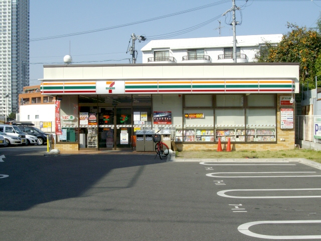 Convenience store. Seven-Eleven Nagoya Kawaharatori 7-chome up (convenience store) 150m