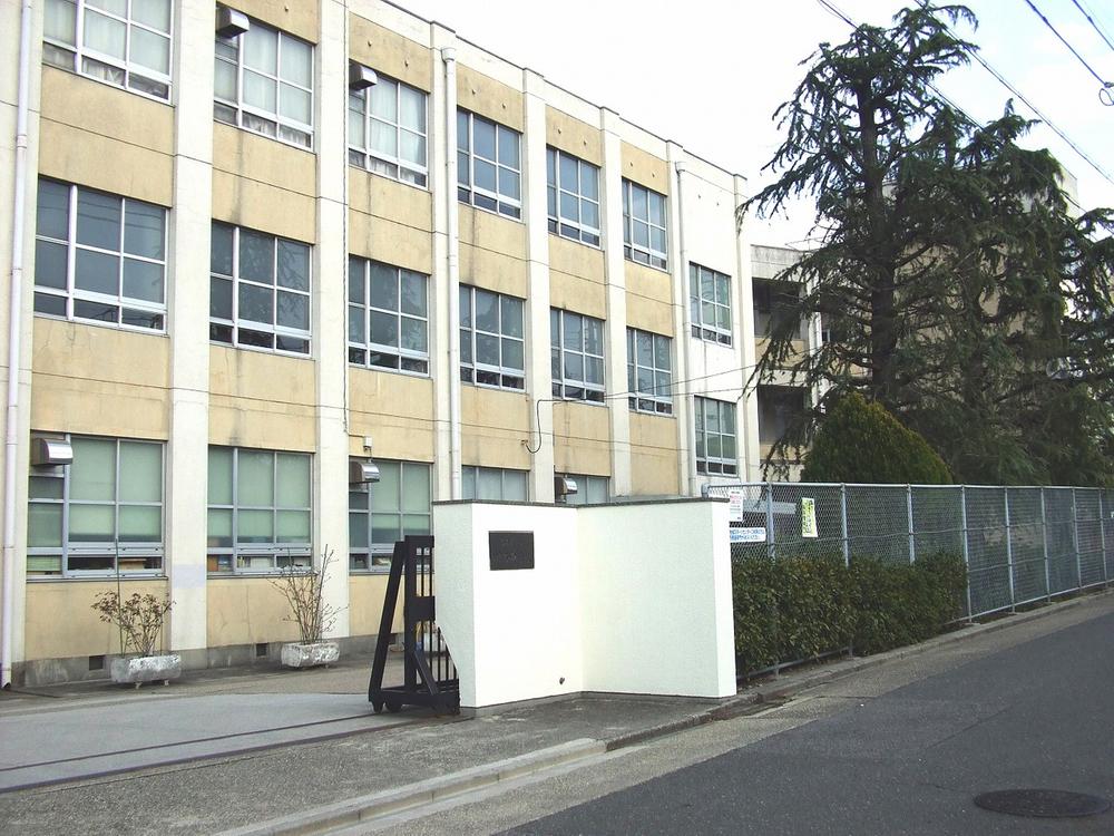 Junior high school. Kawana 1100m until junior high school