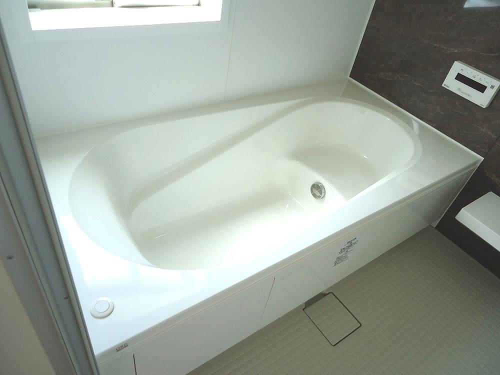 Bathroom. Room (August 2013) Shooting