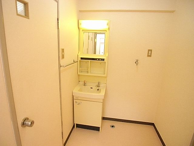 Washroom. Bathroom vanity ・ It is indoor washing Storage.