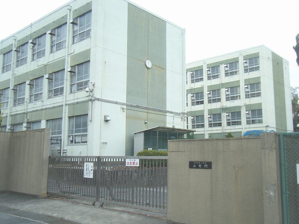 Primary school. 1193m to Nagoya Municipal Hirabari Minami Elementary School